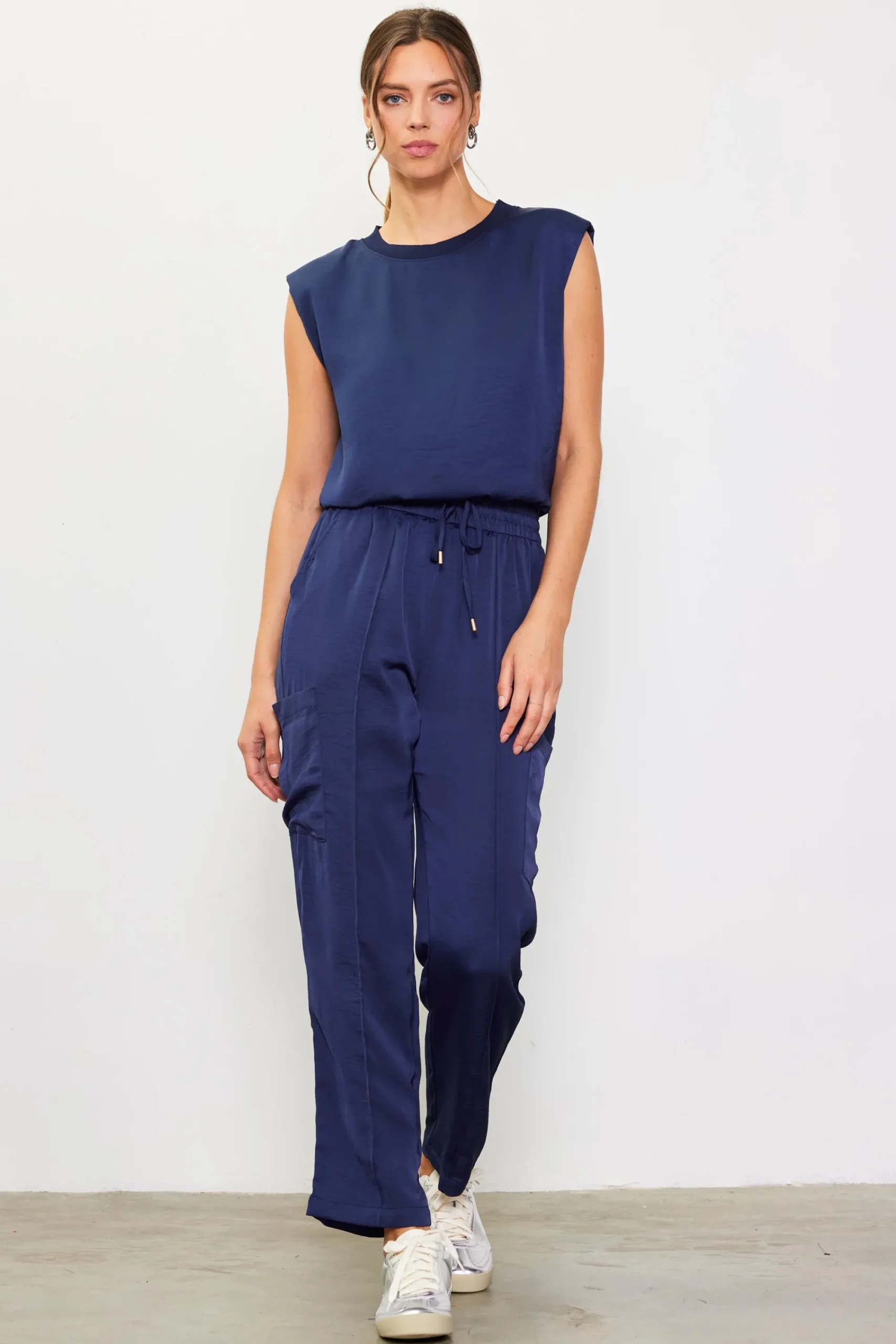 SKIES ARE BLUE Bubble Hem Muscle Tank* Sleeveless Tops