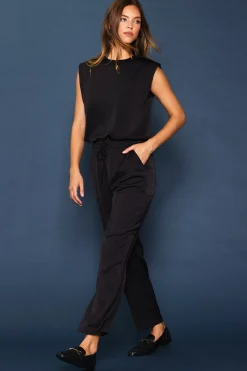 SKIES ARE BLUE Bubble Hem Muscle Tank* Sleeveless Tops