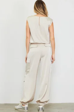 SKIES ARE BLUE Bubble Hem Muscle Tank* Sleeveless Tops