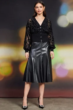 SKIES ARE BLUE Burnout Velvet Floral Motif Cardigan* Sweaters