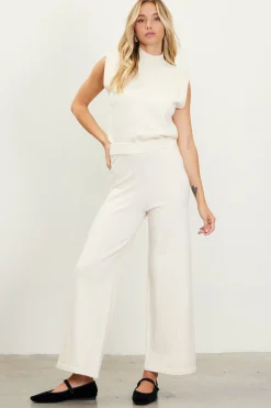 SKIES ARE BLUE Cropped Knit Pants* Pants