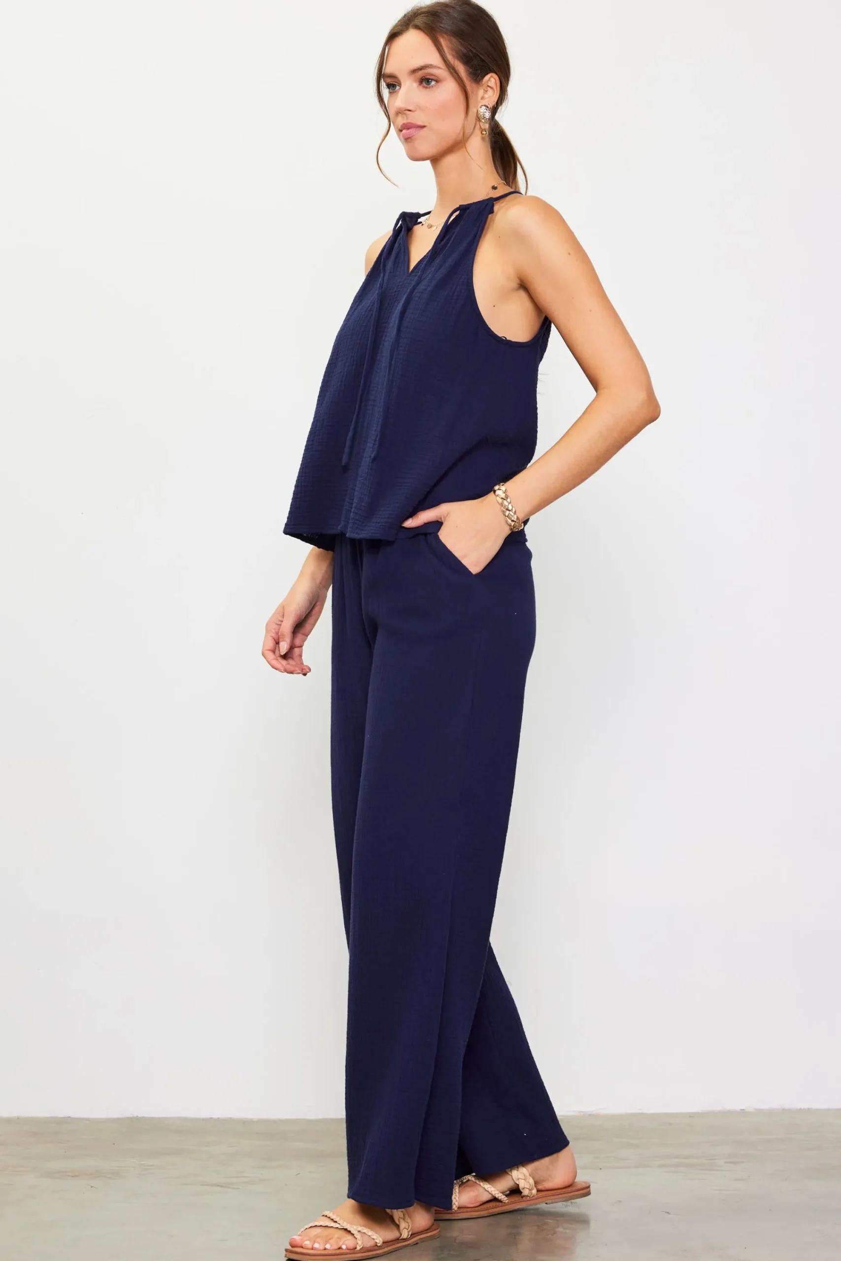 SKIES ARE BLUE Gaia Tulip Back Halter Top* Sleeveless Tops