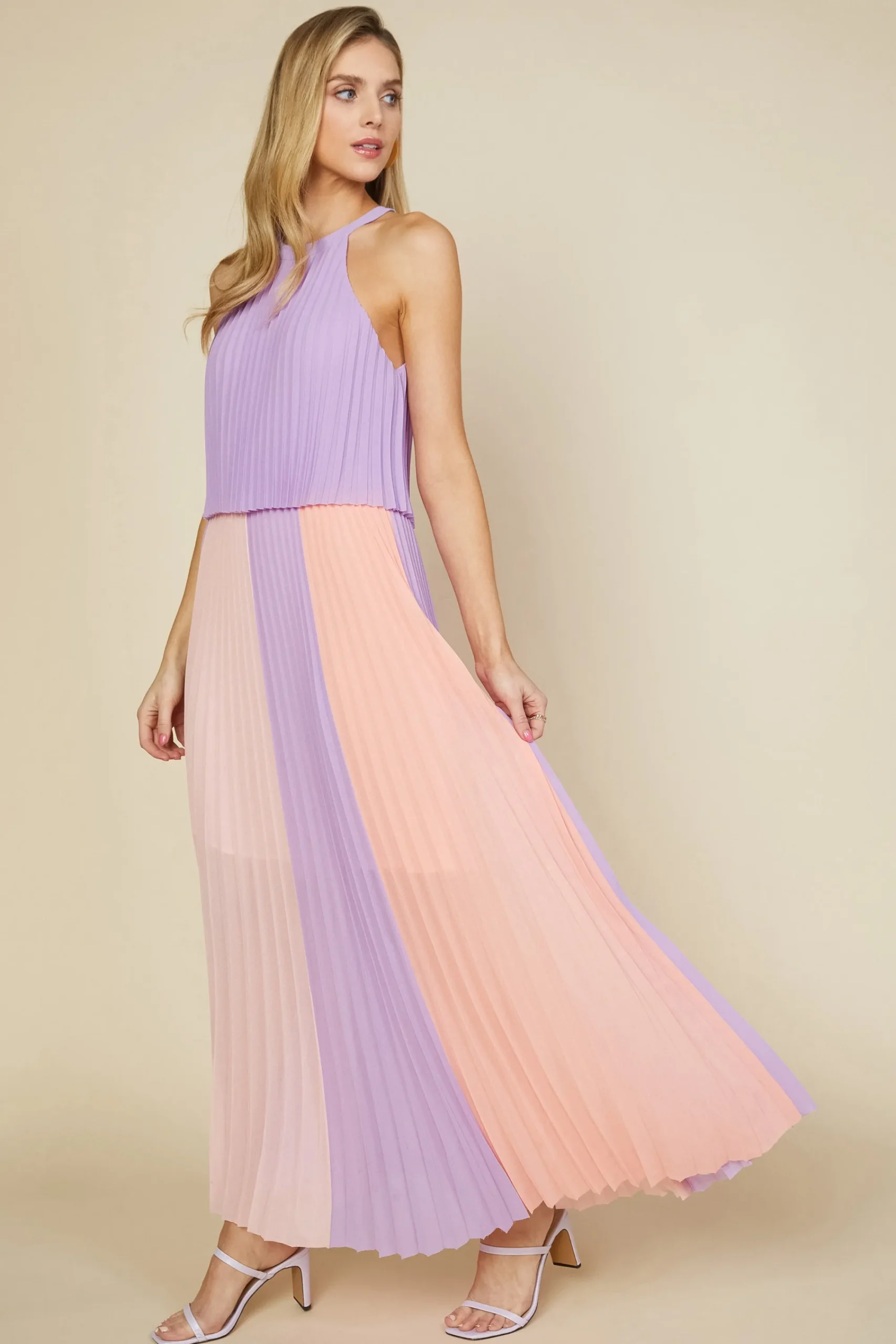 SKIES ARE BLUE Halter Pleated Maxi Dress* Maxi Dresses
