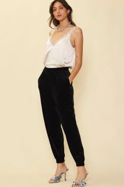 SKIES ARE BLUE Lace Trim Cami Top* Sleeveless Tops