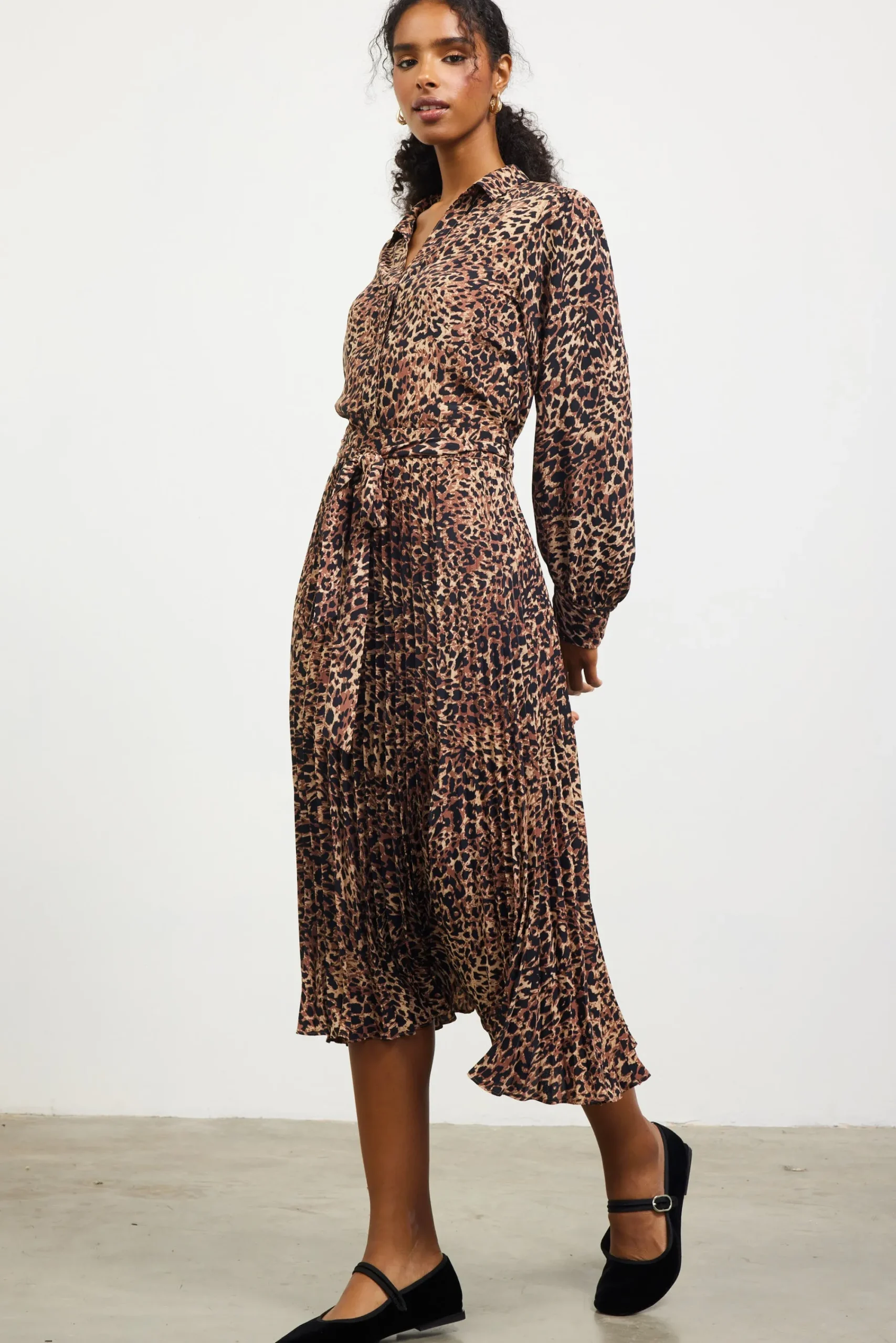 SKIES ARE BLUE Leopard Print Shirt Midi Dress* Midi Dresses