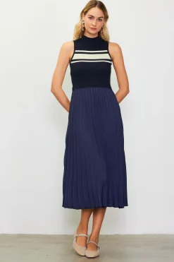 SKIES ARE BLUE Mixed Media Pleated Midi Dress* Midi Dresses