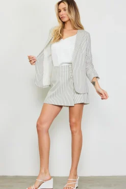 SKIES ARE BLUE Pinstriped Shirred Sleeve Blazer* Blazers
