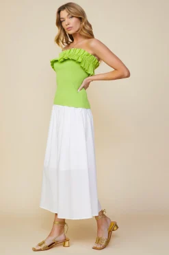 SKIES ARE BLUE Ruffled Strapless Top* Sleeveless Tops