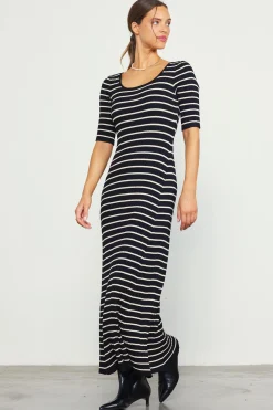 SKIES ARE BLUE Short Sleeve Striped Knit Maxi Dress* Maxi Dresses