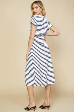 SKIES ARE BLUE Twist Detail Knit Dress* Midi Dresses