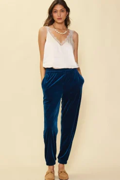 SKIES ARE BLUE Velvet Jogger Pants* Pants