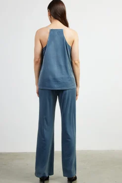 SKIES ARE BLUE Velvet Lace Detail Cami* Sleeveless Tops