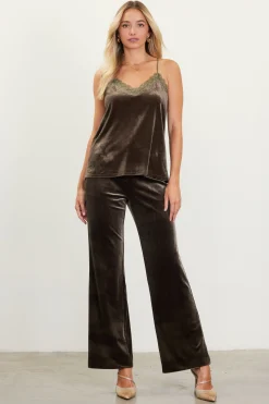 SKIES ARE BLUE Velvet Lace Detail Cami* Sleeveless Tops